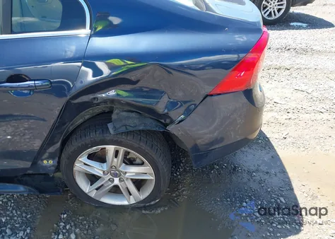 2015 Volvo S60 T5 Premier from USA, damaged, VIN YV126MFK9F1337917